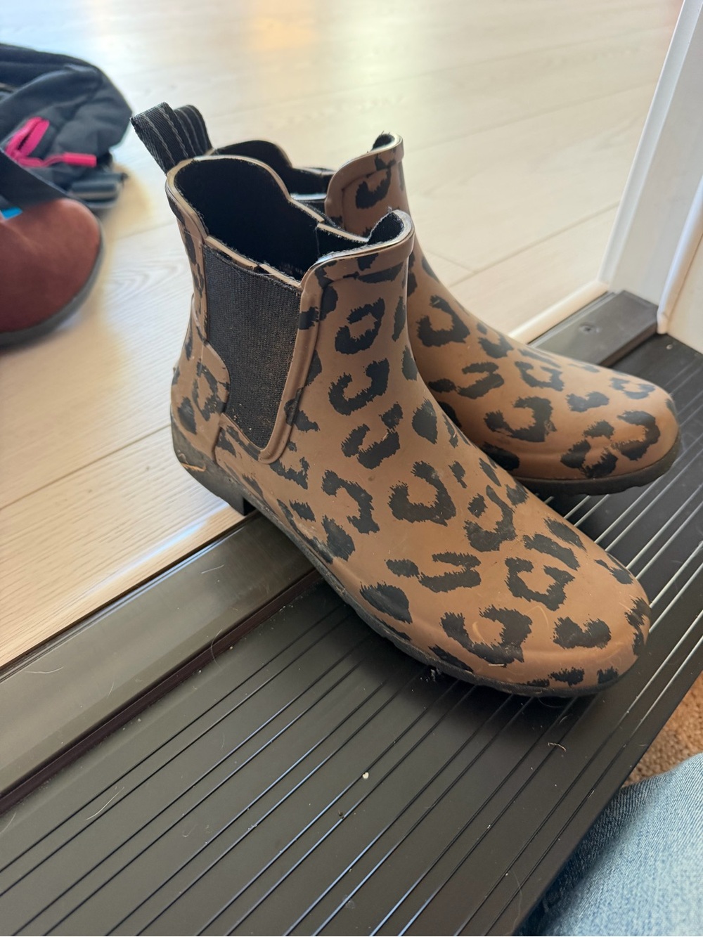 Hunter Leopard Print Chelsea Rain Boots in Brown and Black
